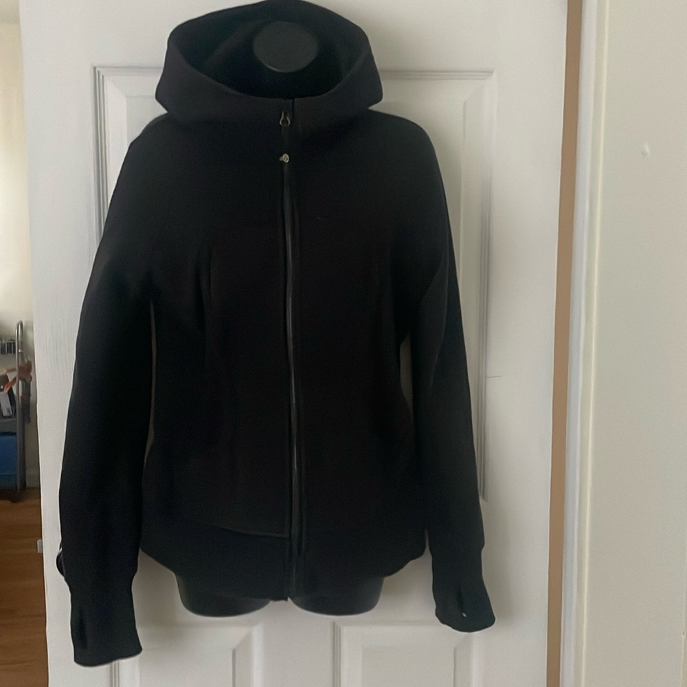 Lululemon scuba jacket women’s size 10 fits like medium